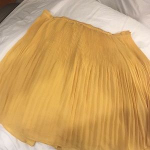 Mustard yellow skirt size xl